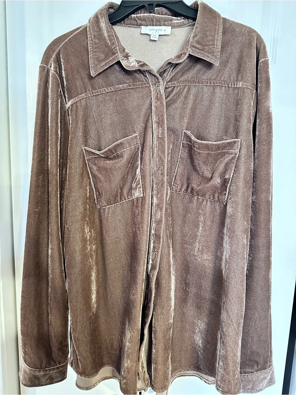 Umgee Velvet Shirt Jacket in Taupe Brown